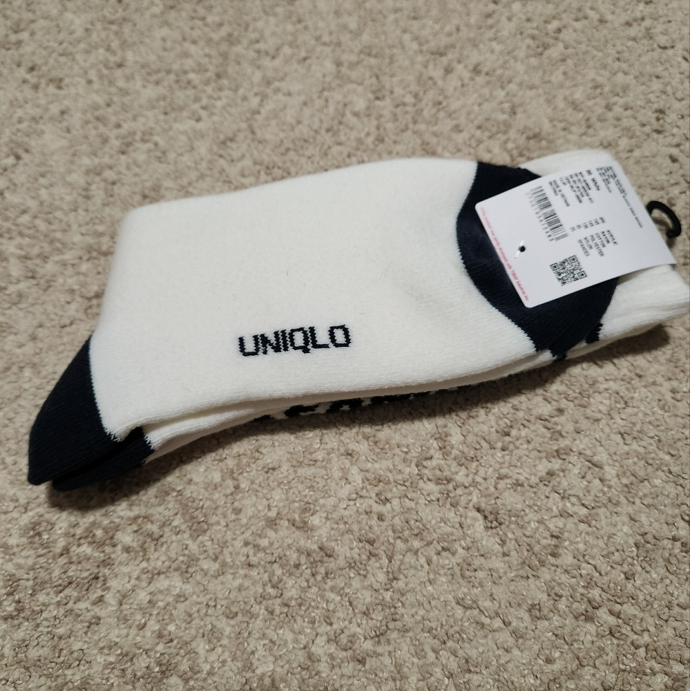 Uniqlo men's Lifewear socks